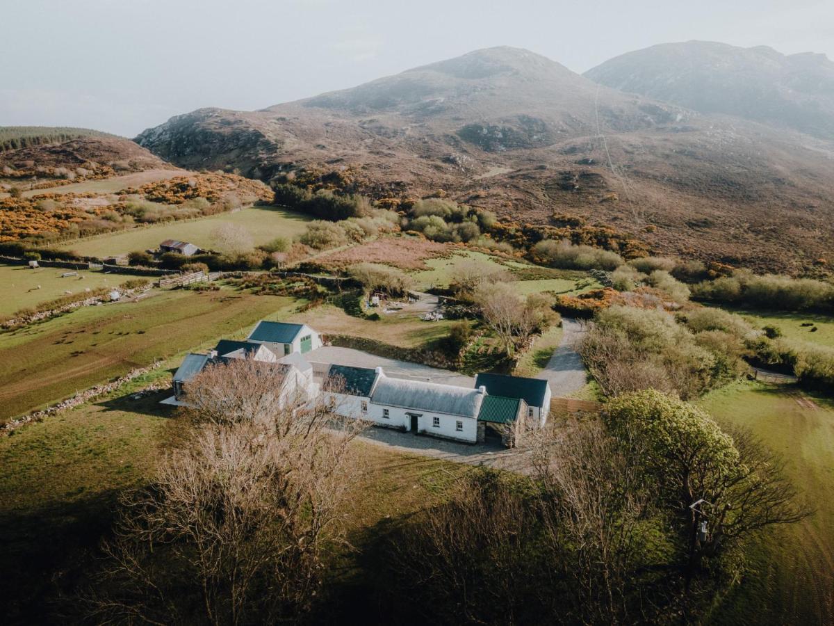 Secluded Thatched Cottage, Near Beaches & Hill Walking Rashenny Exterior photo